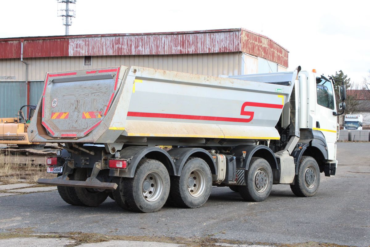Tatra PHOENIX T158 8x8 - شاحنة قلاب: صورة 3 Tatra PHOENIX T158 8x8 - شاحنة قلاب: صورة 3
