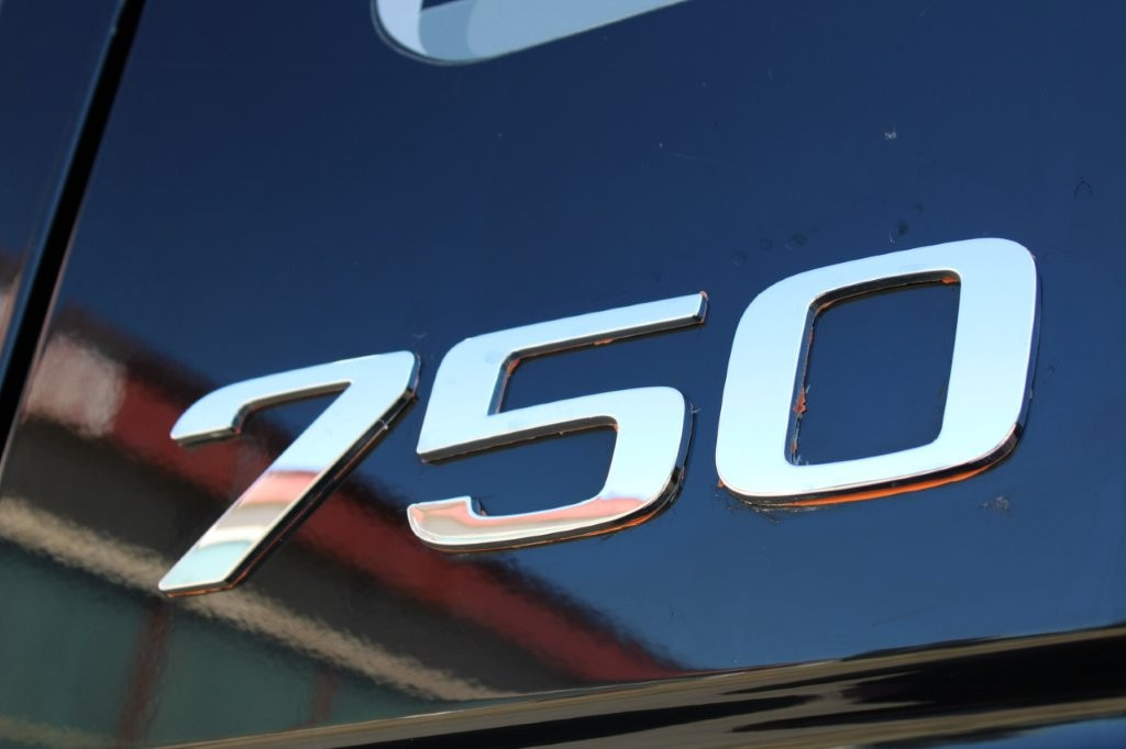 Volvo FH16 750 EURO 6, RETARDER, HYDRAULIKA - وحدة جر: صورة 4 Volvo FH16 750 EURO 6, RETARDER, HYDRAULIKA - وحدة جر: صورة 4