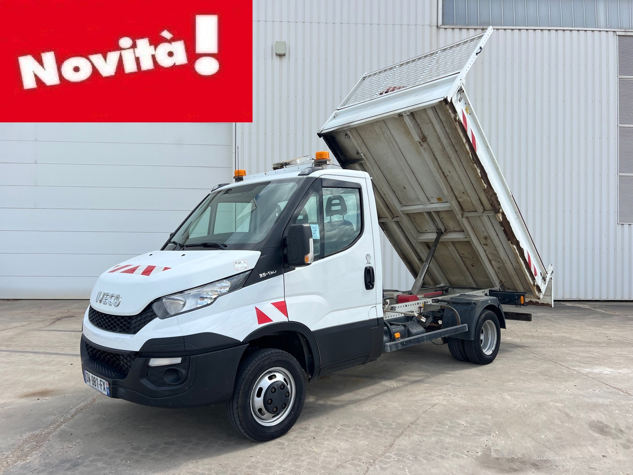 IVECO DAILY 35-130 - قلاب صغير: صورة 1 IVECO DAILY 35-130 - قلاب صغير: صورة 1