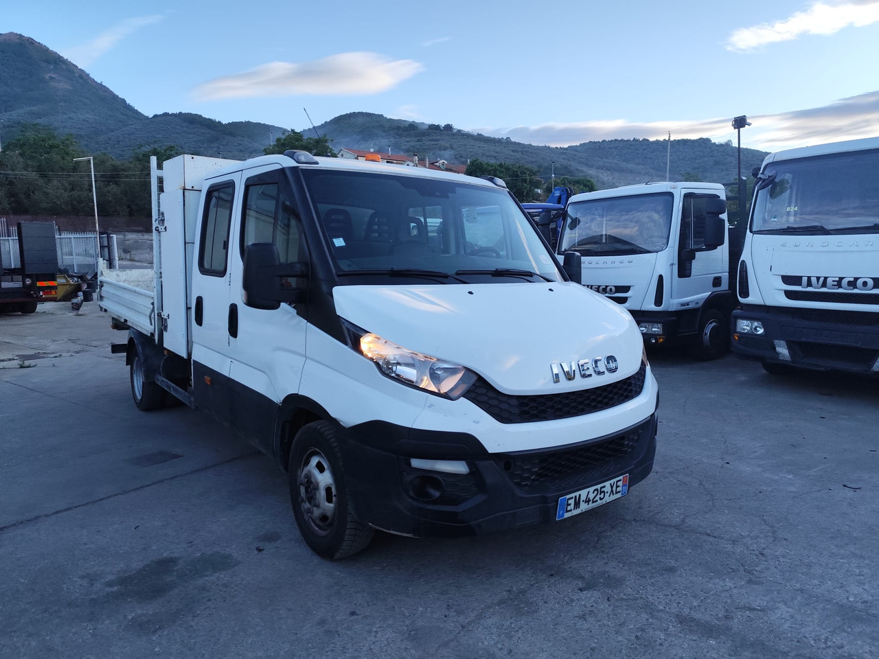 قلاب صغير IVECO DAILY 35-140: صورة 28