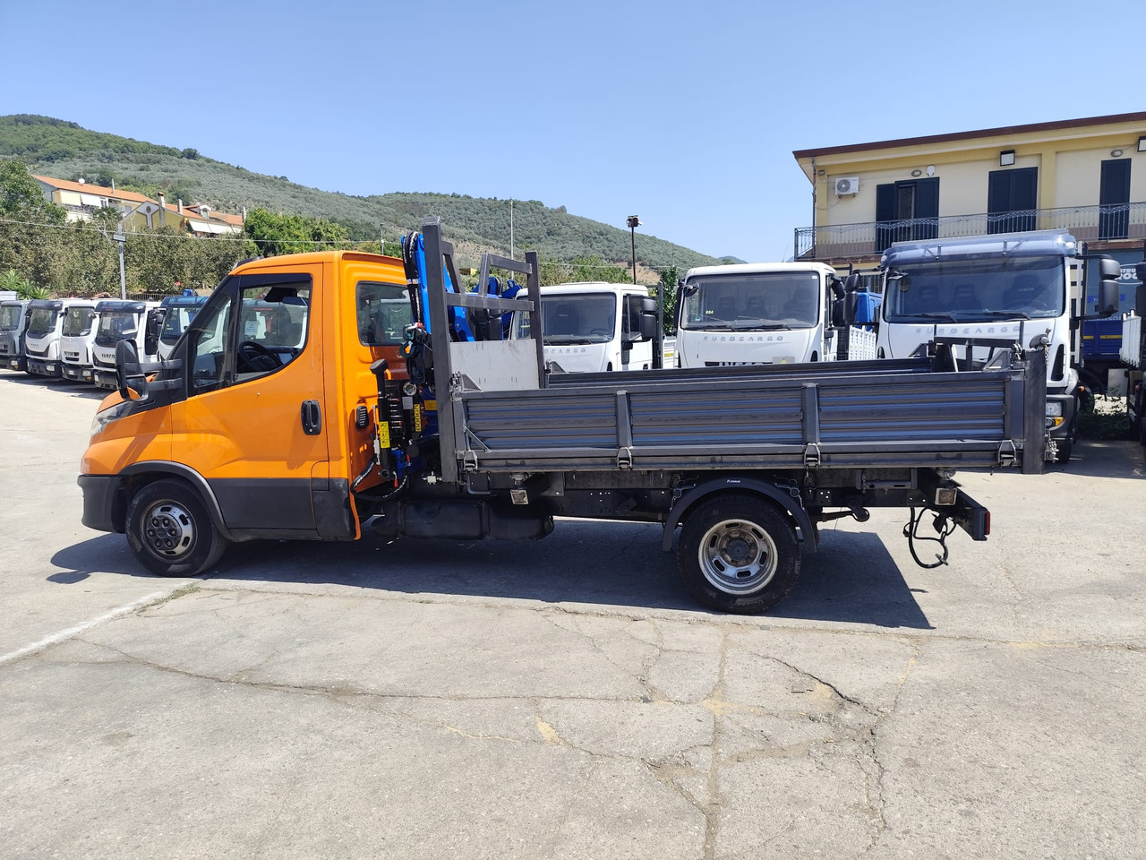 IVECO DAILY 35-140 - شاحنة كرين: صورة 3 IVECO DAILY 35-140 - شاحنة كرين: صورة 3