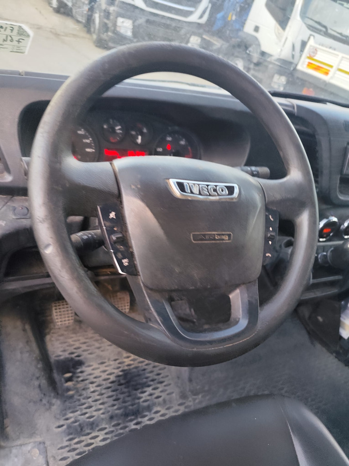 قلاب صغير IVECO DAILY 35-140: صورة 38