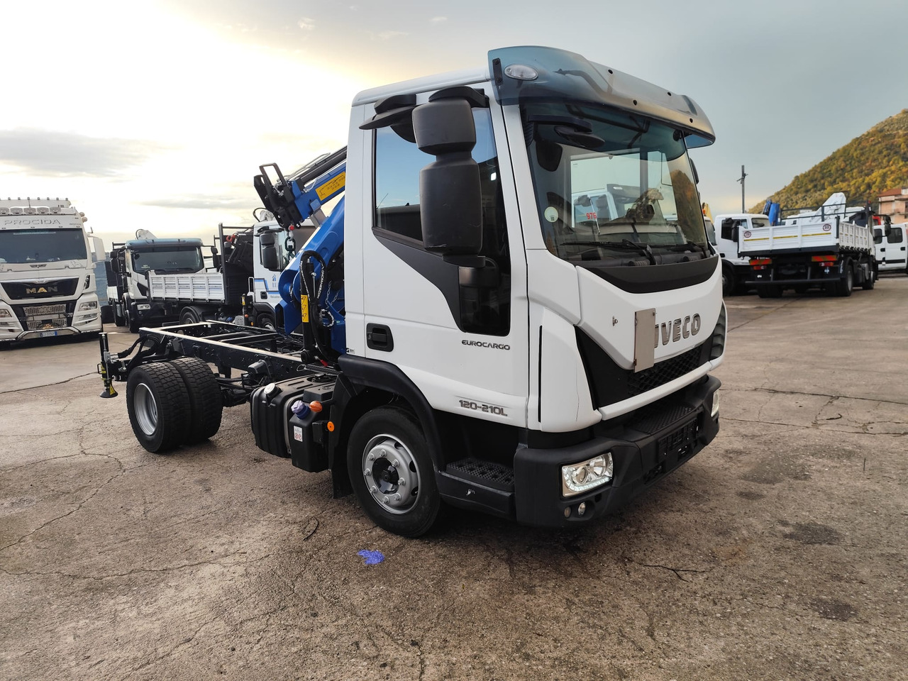 IVECO EUROCARGO 120-210 IVECO EUROCARGO 120-210: صورة 46