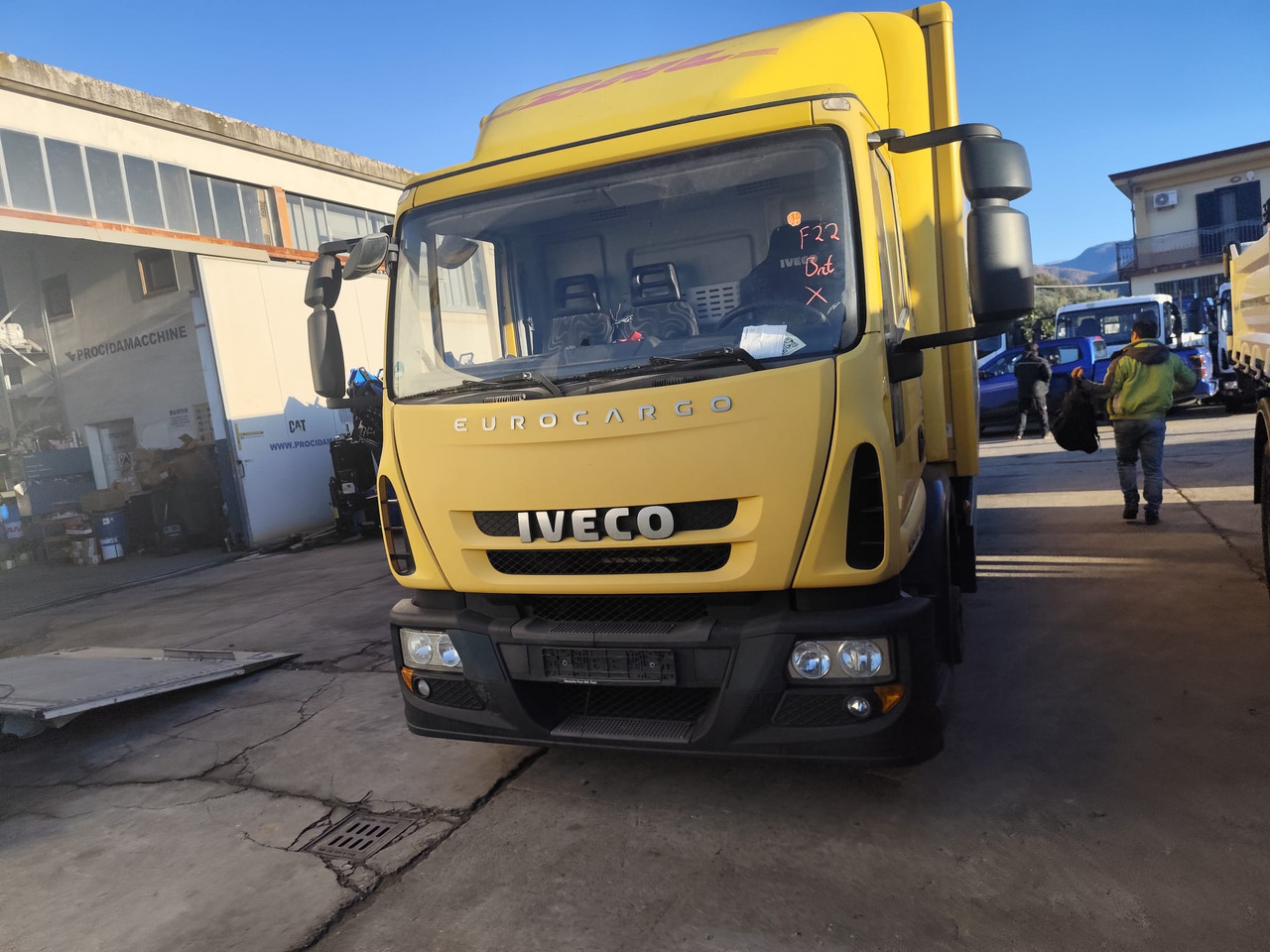 IVECO EUROCARGO 120E28P - شاحنة هيكل كابينة: صورة 2 IVECO EUROCARGO 120E28P - شاحنة هيكل كابينة: صورة 2
