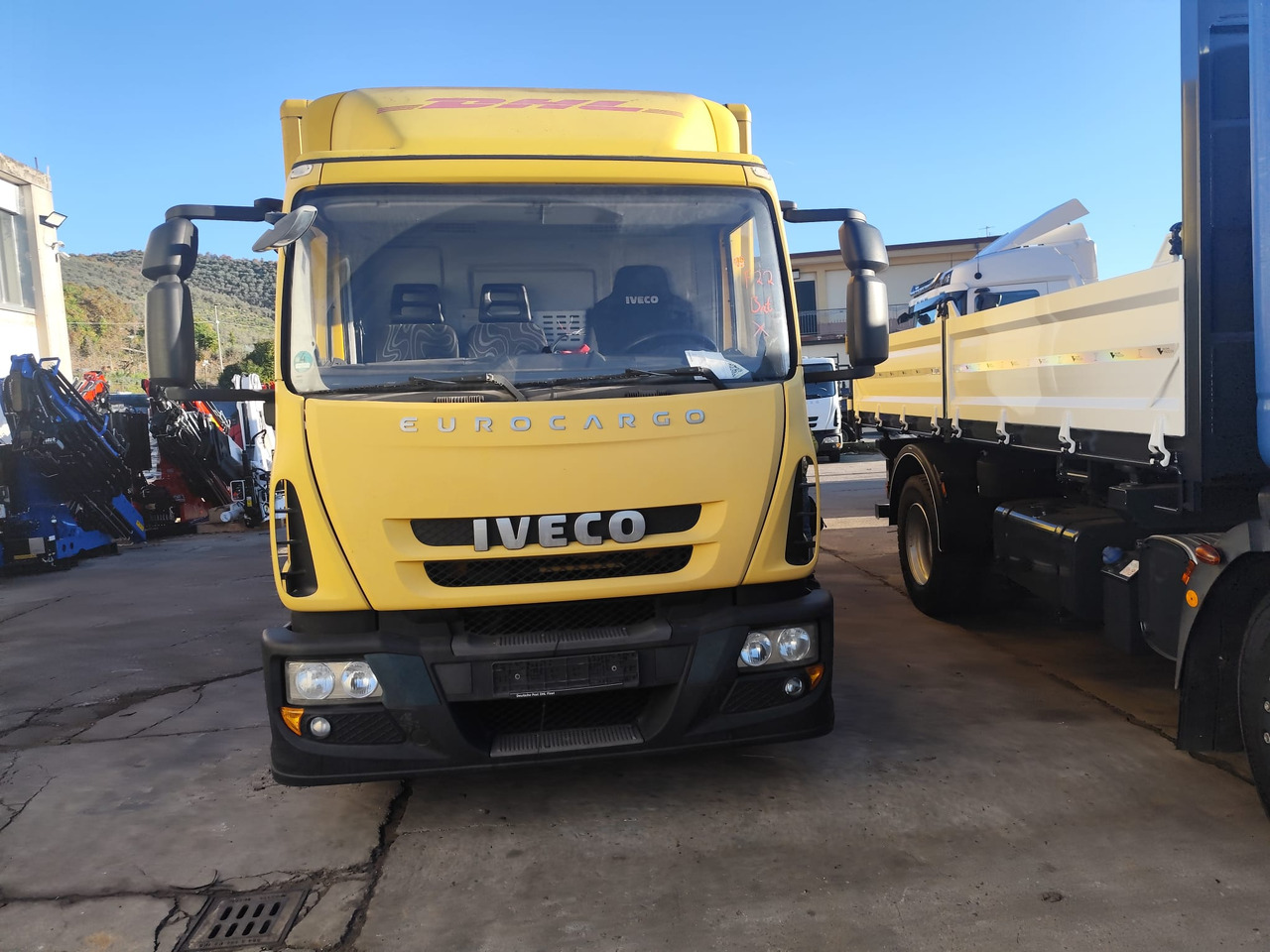 IVECO EUROCARGO 120E28P - شاحنة هيكل كابينة: صورة 3 IVECO EUROCARGO 120E28P - شاحنة هيكل كابينة: صورة 3