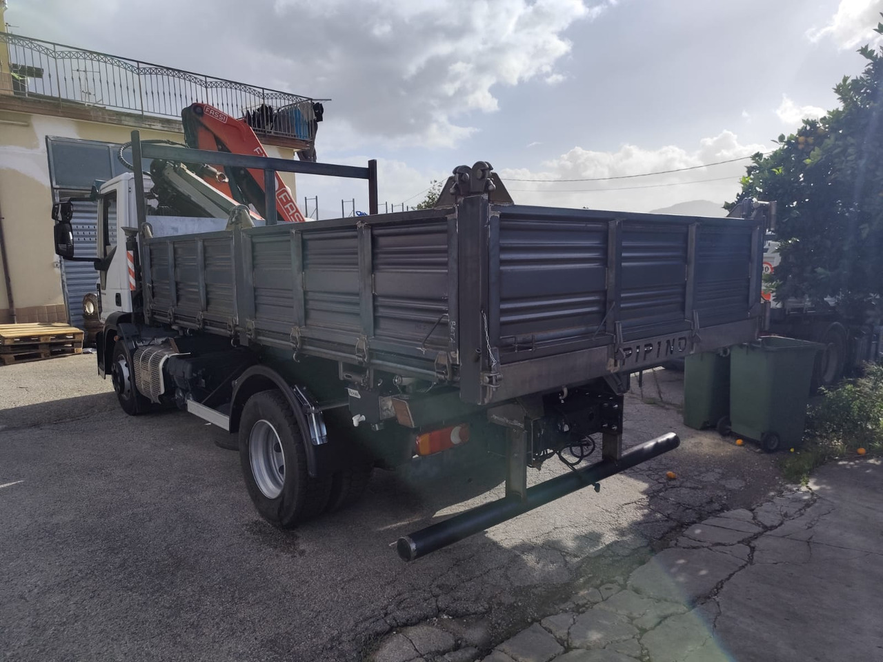 IVECO EUROCARGO 140-250 - شاحنة كرين: صورة 4 IVECO EUROCARGO 140-250 - شاحنة كرين: صورة 4