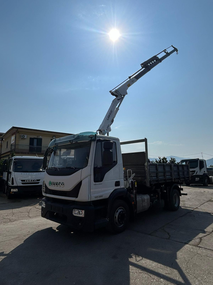 IVECO EUROCARGO 140-250 - شاحنة كرين: صورة 2 IVECO EUROCARGO 140-250 - شاحنة كرين: صورة 2