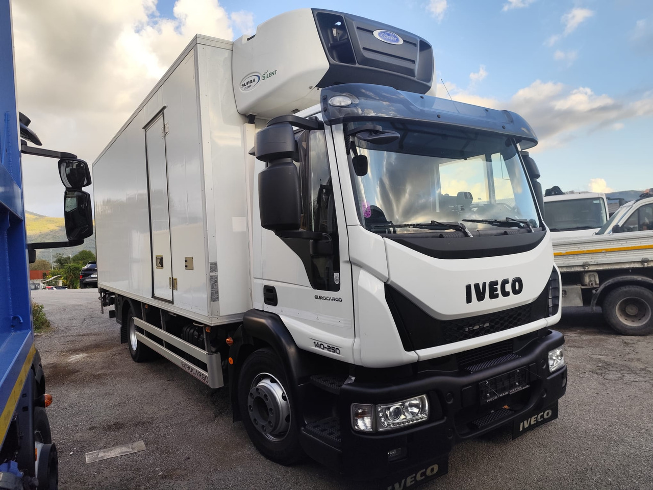 IVECO EUROCARGO 140-250 - شاحنة هيكل كابينة: صورة 1 IVECO EUROCARGO 140-250 - شاحنة هيكل كابينة: صورة 1
