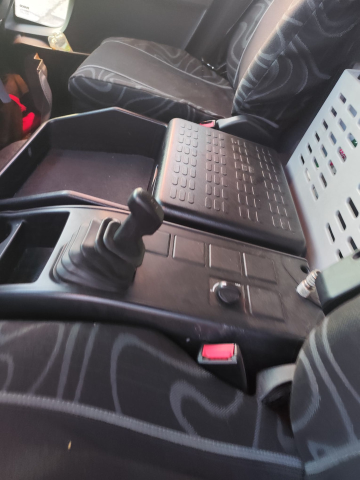 IVECO EUROCARGO 160-280 - شاحنة قلاب, شاحنة كرين: صورة 5 IVECO EUROCARGO 160-280 - شاحنة قلاب, شاحنة كرين: صورة 5