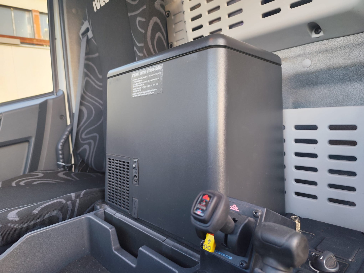 شاحنة كرين IVECO EUROCARGO 160E30: صورة 22