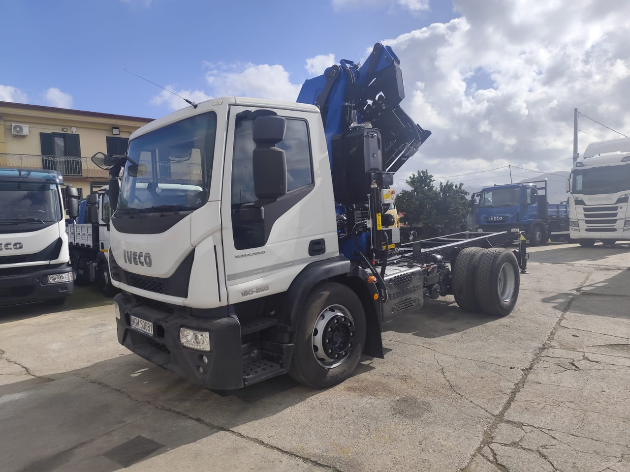 شاحنة كرين, شاحنة كرين IVECO EUROCARGO 180-250: صورة 30 شاحنة كرين, شاحنة كرين IVECO EUROCARGO 180-250: صورة 30
