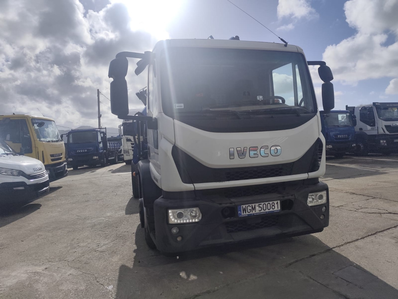 شاحنة كرين, شاحنة كرين IVECO EUROCARGO 180-250: صورة 24 شاحنة كرين, شاحنة كرين IVECO EUROCARGO 180-250: صورة 24