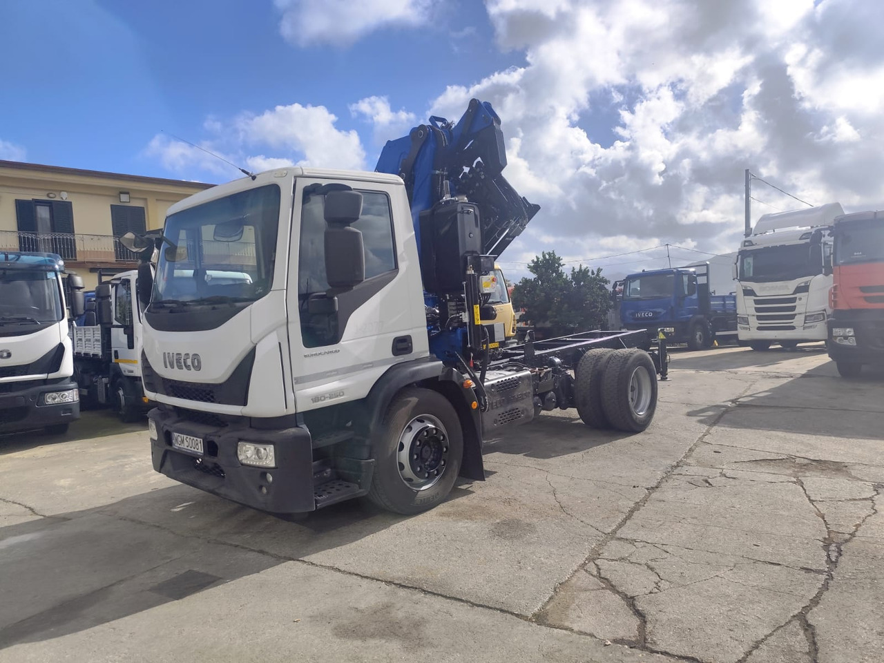 شاحنة كرين, شاحنة كرين IVECO EUROCARGO 180-250: صورة 10 شاحنة كرين, شاحنة كرين IVECO EUROCARGO 180-250: صورة 10