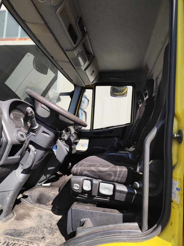 IVECO EUROCARGO 190EL25 - شاحنة هيكل كابينة: صورة 3 IVECO EUROCARGO 190EL25 - شاحنة هيكل كابينة: صورة 3