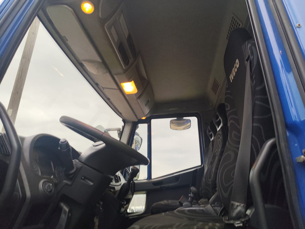 IVECO EUROCARGO 190EL28 - شاحنة هيكل كابينة: صورة 4 IVECO EUROCARGO 190EL28 - شاحنة هيكل كابينة: صورة 4