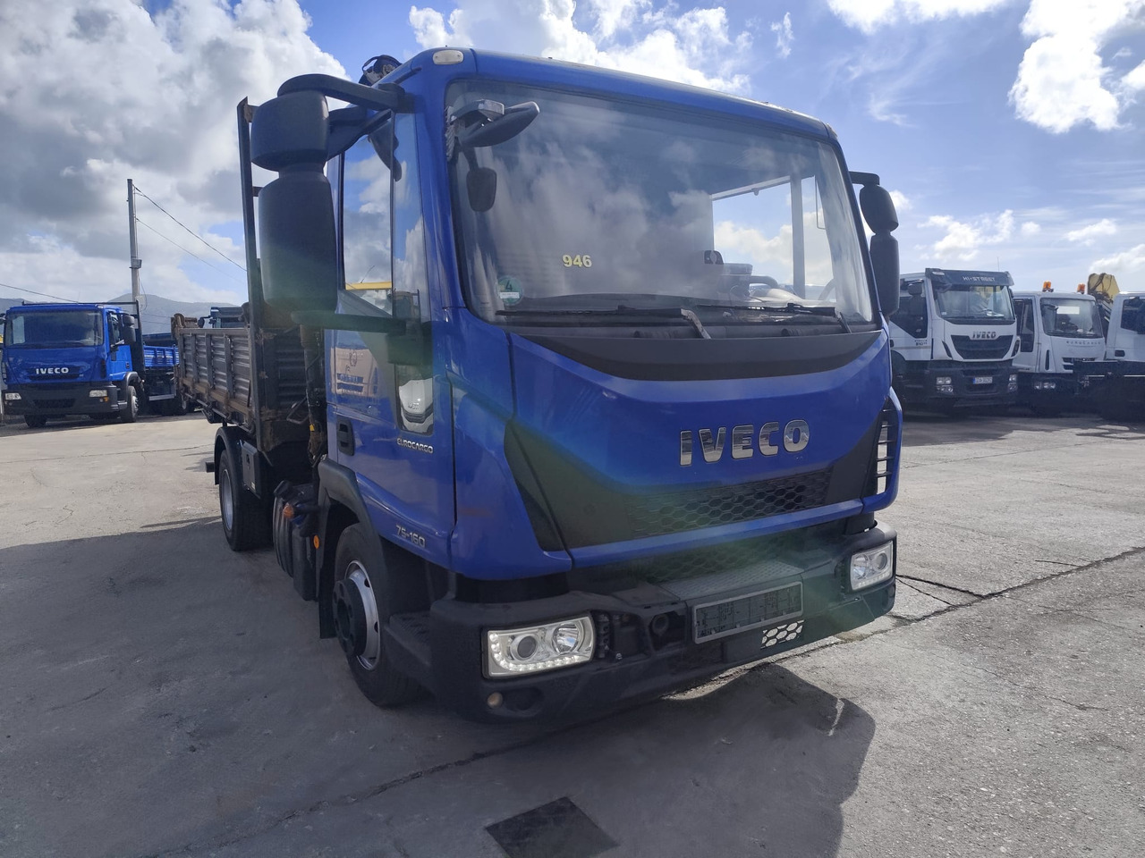 IVECO EUROCARGO 75-160 - شاحنة كرين: صورة 2 IVECO EUROCARGO 75-160 - شاحنة كرين: صورة 2