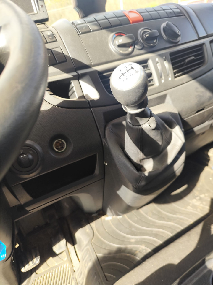 IVECO EUROCARGO 75-160 - شاحنة كرين: صورة 4 IVECO EUROCARGO 75-160 - شاحنة كرين: صورة 4