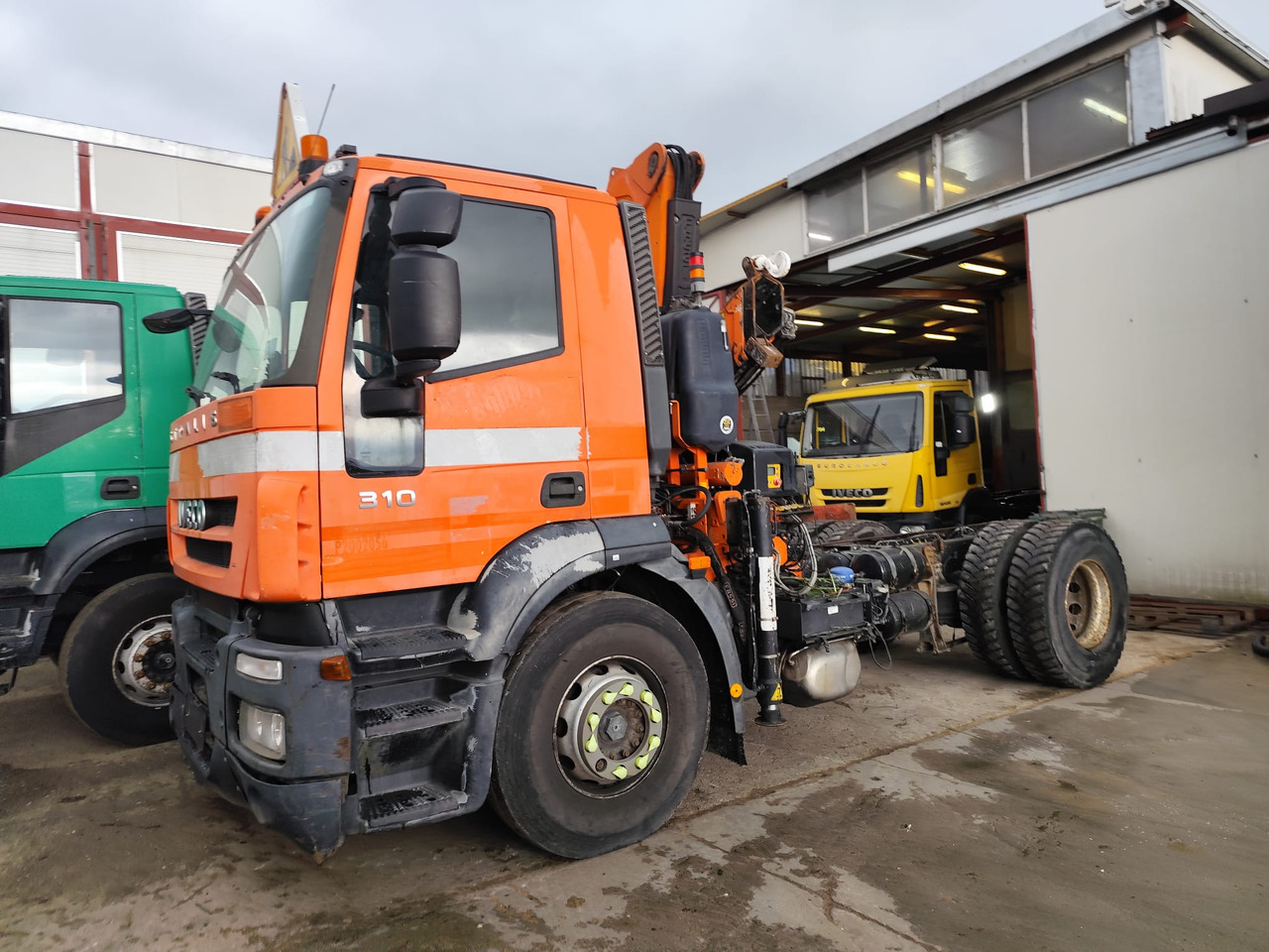 IVECO STRALIS 190S31 - شاحنة كرين: صورة 1 IVECO STRALIS 190S31 - شاحنة كرين: صورة 1
