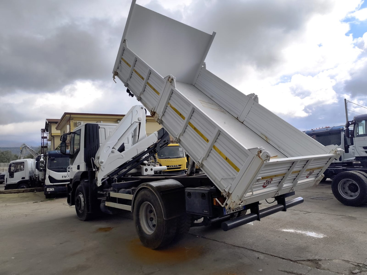 IVECO STRALIS AD 190S31P - شاحنة كرين, شاحنة قلاب: صورة 5 IVECO STRALIS AD 190S31P - شاحنة كرين, شاحنة قلاب: صورة 5