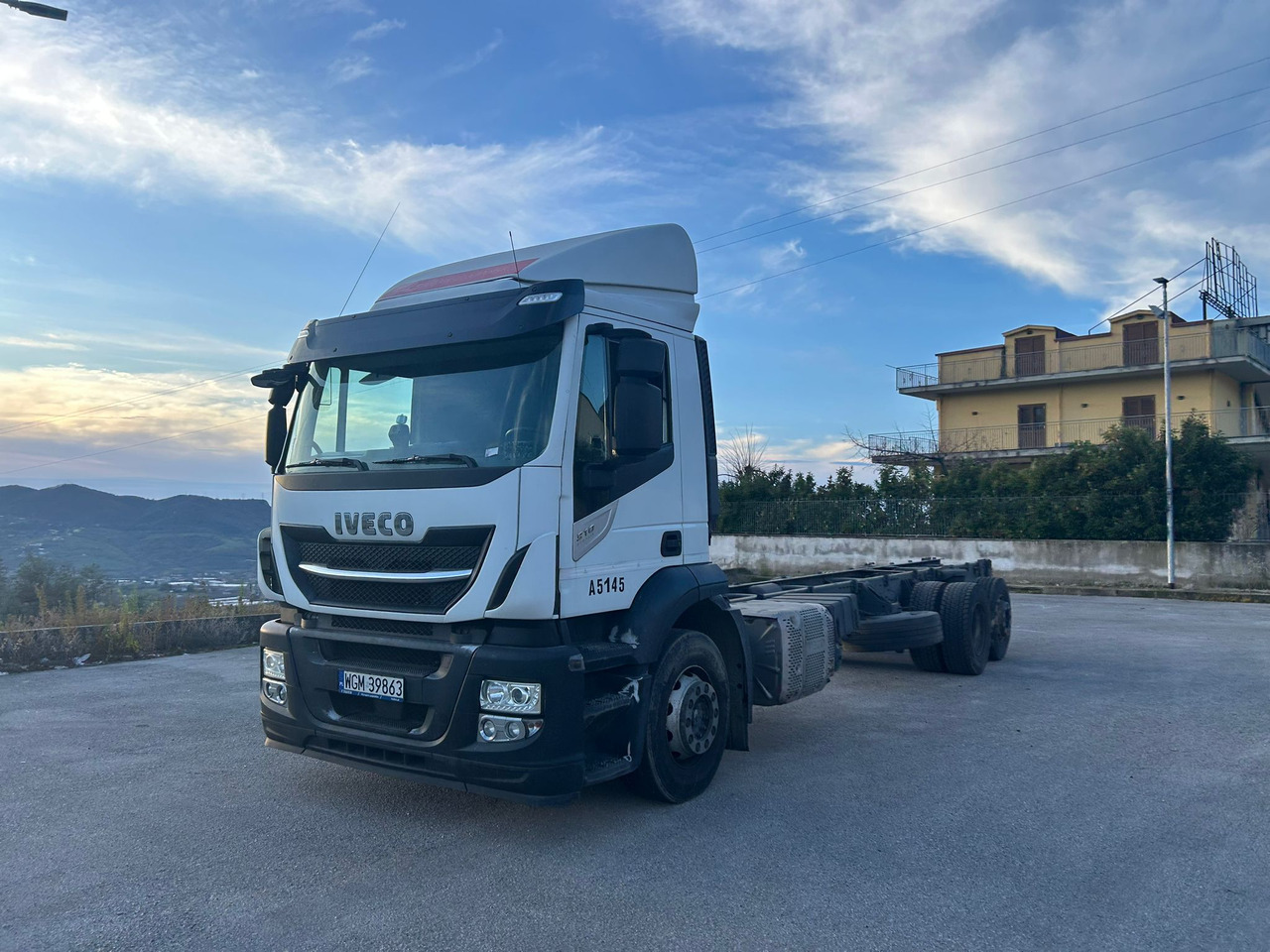 IVECO STRALIS AD 260S31 XP - شاحنة هيكل كابينة: صورة 2 IVECO STRALIS AD 260S31 XP - شاحنة هيكل كابينة: صورة 2