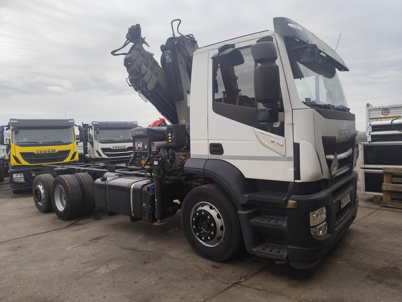 IVECO STRALIS AD 260S31 XP - شاحنة كرين: صورة 5 IVECO STRALIS AD 260S31 XP - شاحنة كرين: صورة 5