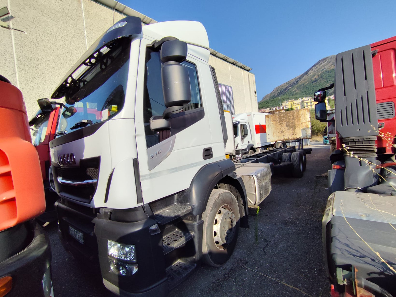 IVECO STRALIS AD 260S31 XP - شاحنة مقفلة: صورة 3 IVECO STRALIS AD 260S31 XP - شاحنة مقفلة: صورة 3