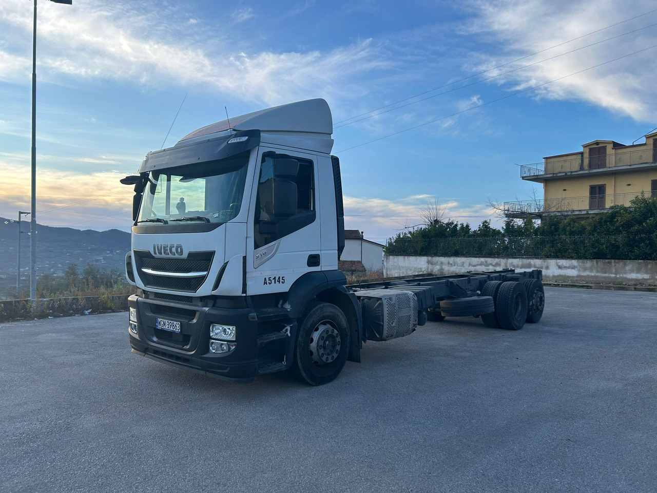 IVECO STRALIS AD 260S31 XP - شاحنة هيكل كابينة: صورة 1 IVECO STRALIS AD 260S31 XP - شاحنة هيكل كابينة: صورة 1