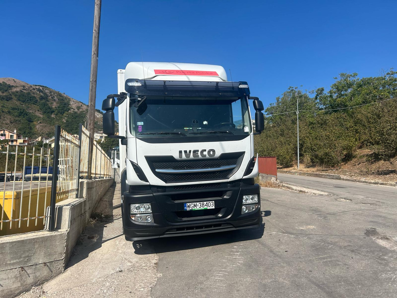 IVECO STRALIS AD 260S31 XP - شاحنة مقفلة: صورة 3 IVECO STRALIS AD 260S31 XP - شاحنة مقفلة: صورة 3