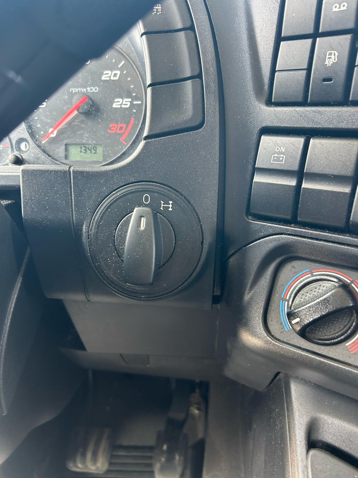 IVECO STRALIS AD 260S31 Y/P - شاحنة هيكل كابينة: صورة 4 IVECO STRALIS AD 260S31 Y/P - شاحنة هيكل كابينة: صورة 4