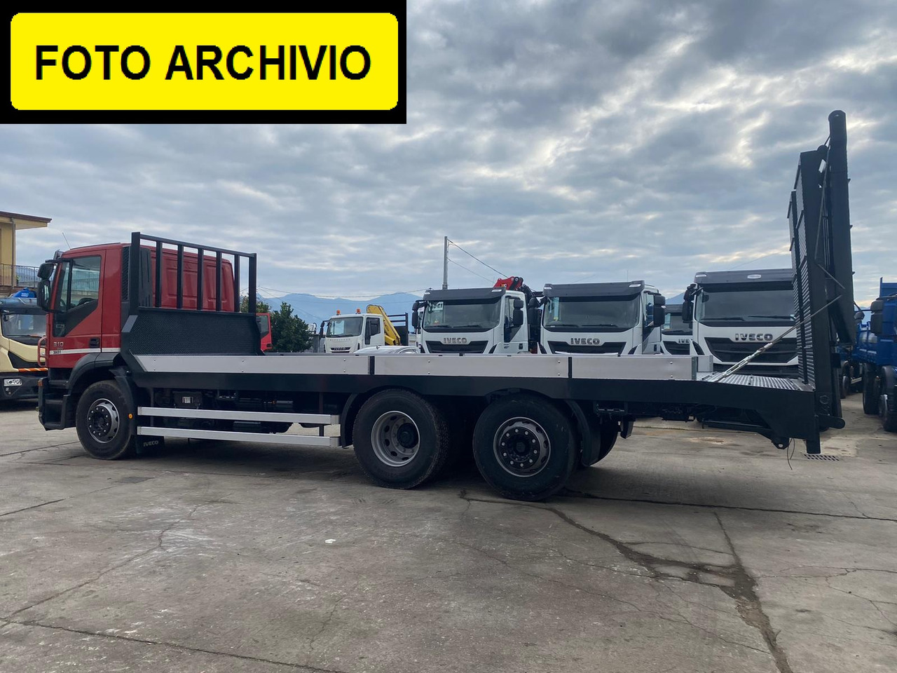 IVECO STRALIS AD 260S31 - شاحنات مسطحة: صورة 4 IVECO STRALIS AD 260S31 - شاحنات مسطحة: صورة 4