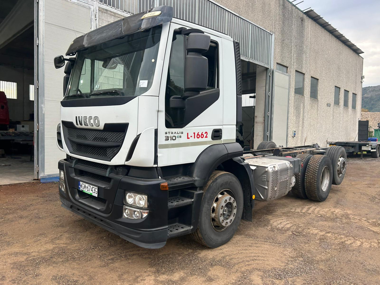 IVECO STRALIS AD 260S31 - شاحنة هيكل كابينة: صورة 2 IVECO STRALIS AD 260S31 - شاحنة هيكل كابينة: صورة 2