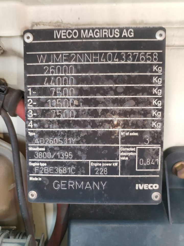 IVECO STRALIS AD 260S31 - شاحنات مسطحة: صورة 2 IVECO STRALIS AD 260S31 - شاحنات مسطحة: صورة 2