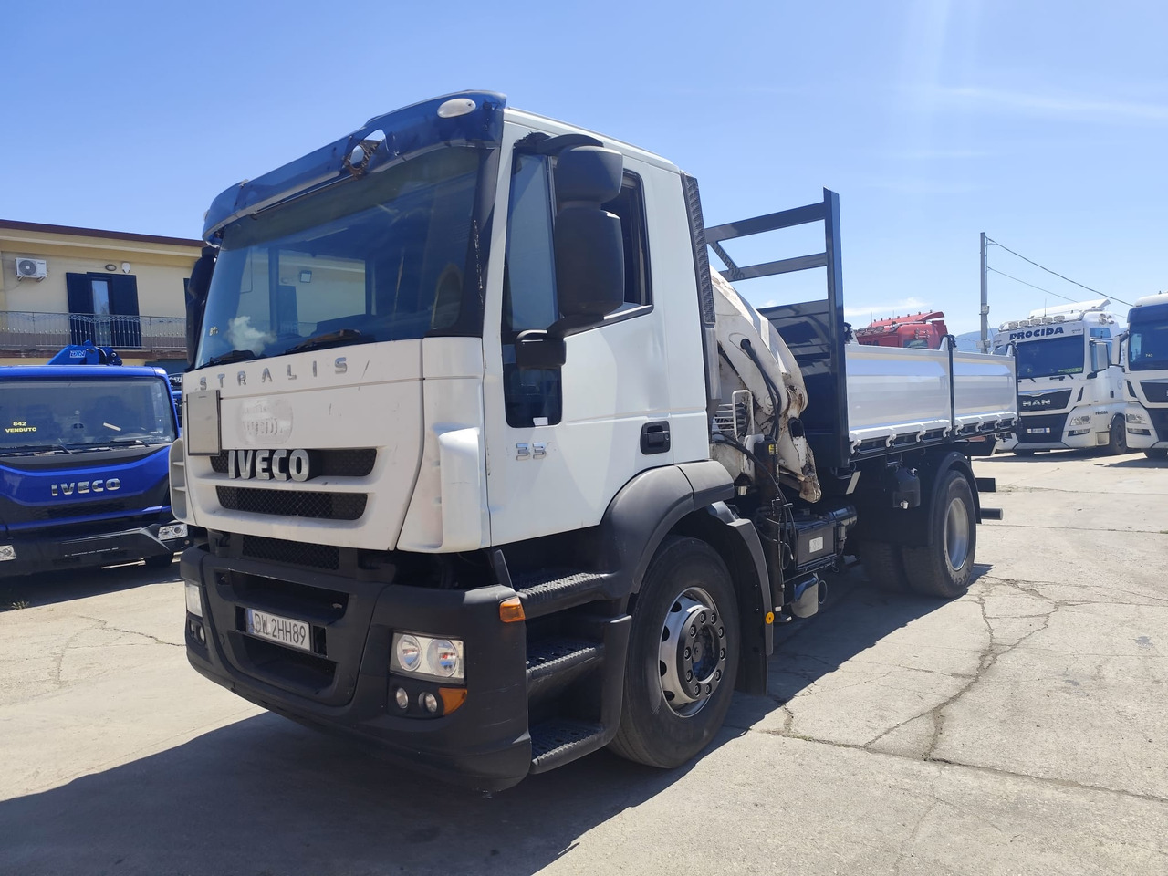 شاحنة كرين, شاحنة قلاب IVECO STRALIS CUBE 190S33: صورة 40 شاحنة كرين, شاحنة قلاب IVECO STRALIS CUBE 190S33: صورة 40