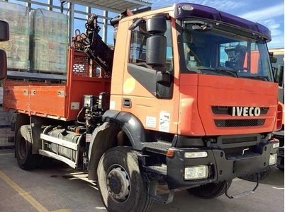 IVECO TRAKKER 190T31 - شاحنة كرين: صورة 2 IVECO TRAKKER 190T31 - شاحنة كرين: صورة 2