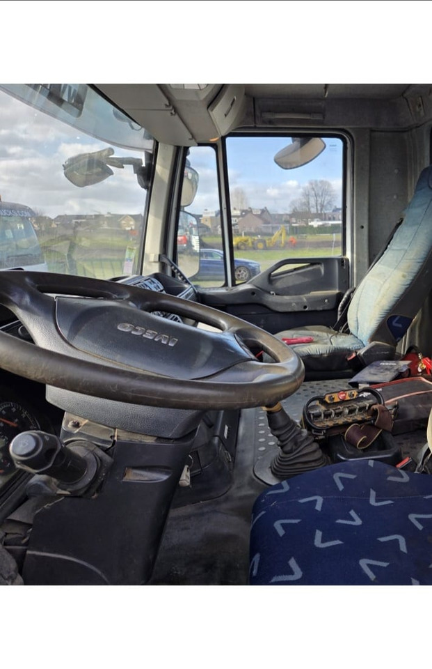 IVECO TRAKKER 260T36 - شاحنة كرين: صورة 2 IVECO TRAKKER 260T36 - شاحنة كرين: صورة 2