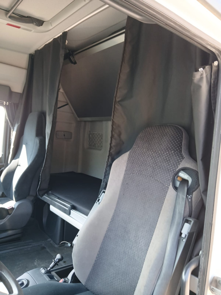 MAN TGX 26.440 - شاحنات مسطحة: صورة 3 MAN TGX 26.440 - شاحنات مسطحة: صورة 3