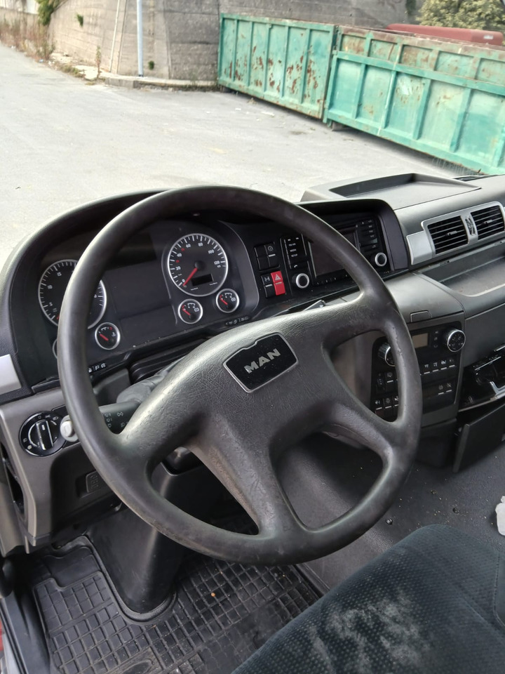 MAN TGX 26.440 - شاحنة هيكل كابينة: صورة 4 MAN TGX 26.440 - شاحنة هيكل كابينة: صورة 4