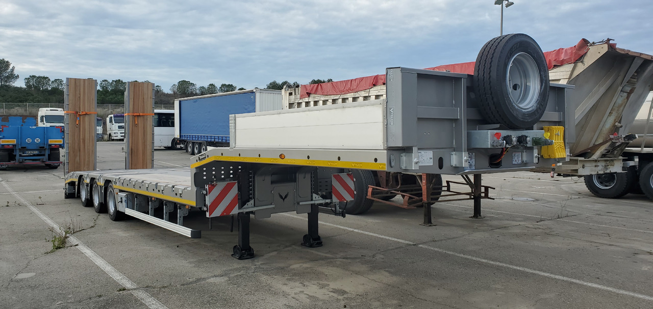 YALCIN 3 ESSIEUX STD - عربة منخفضة مسطحة نصف مقطورة: صورة 1 YALCIN 3 ESSIEUX STD - عربة منخفضة مسطحة نصف مقطورة: صورة 1