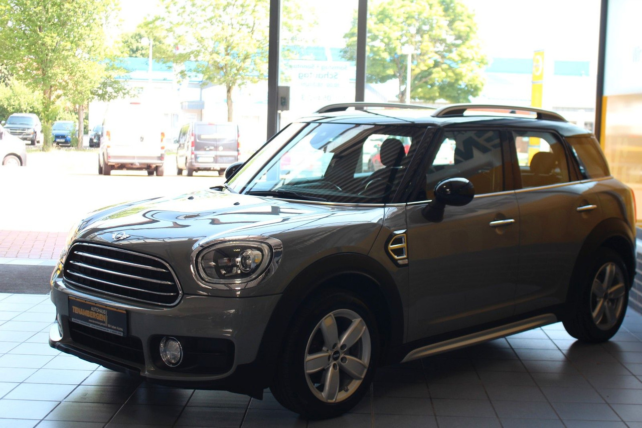 MINI Cooper D Countryman Pepper Navi Klimaaut. PDC - سيارة: صورة 4 MINI Cooper D Countryman Pepper Navi Klimaaut. PDC - سيارة: صورة 4