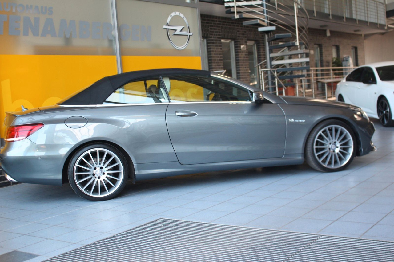 Mercedes-Benz E 500 Cabrio AMG Leder Memory Kamera LED DAB ACC - سيارة: صورة 3 Mercedes-Benz E 500 Cabrio AMG Leder Memory Kamera LED DAB ACC - سيارة: صورة 3
