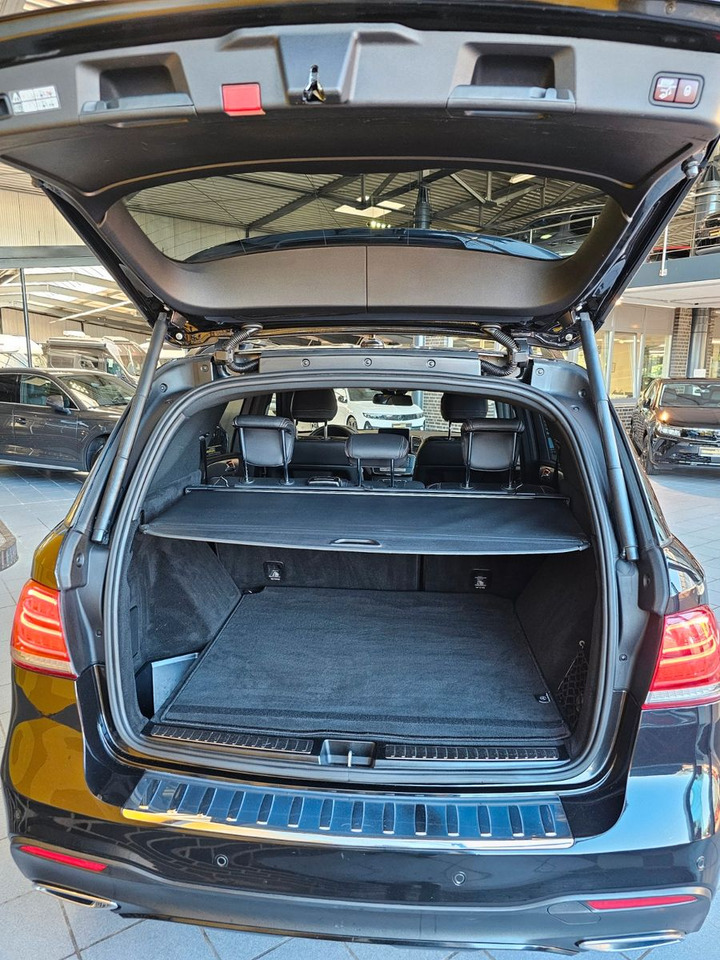 سيارة دفع رباعي Mercedes-Benz GLE 350 d 4Matic AMG Line: صورة 7