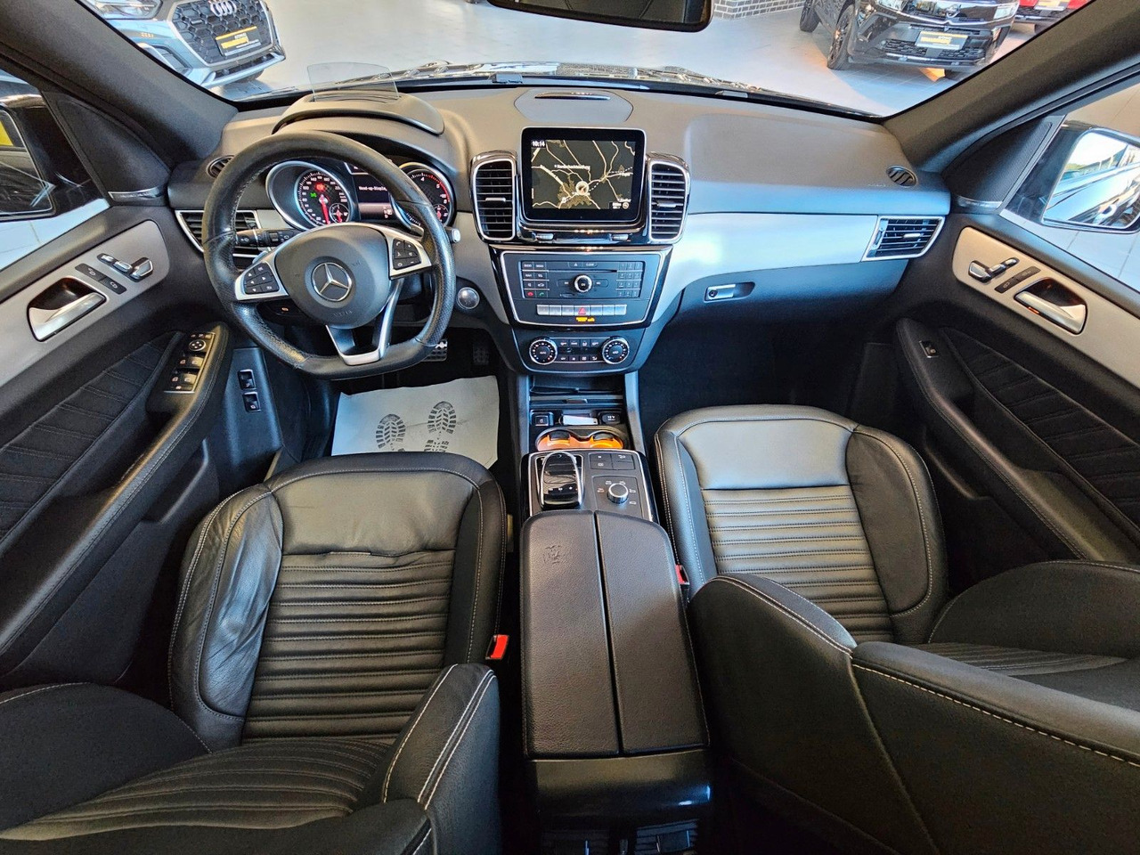 سيارة دفع رباعي Mercedes-Benz GLE 350 d 4Matic AMG Line: صورة 10