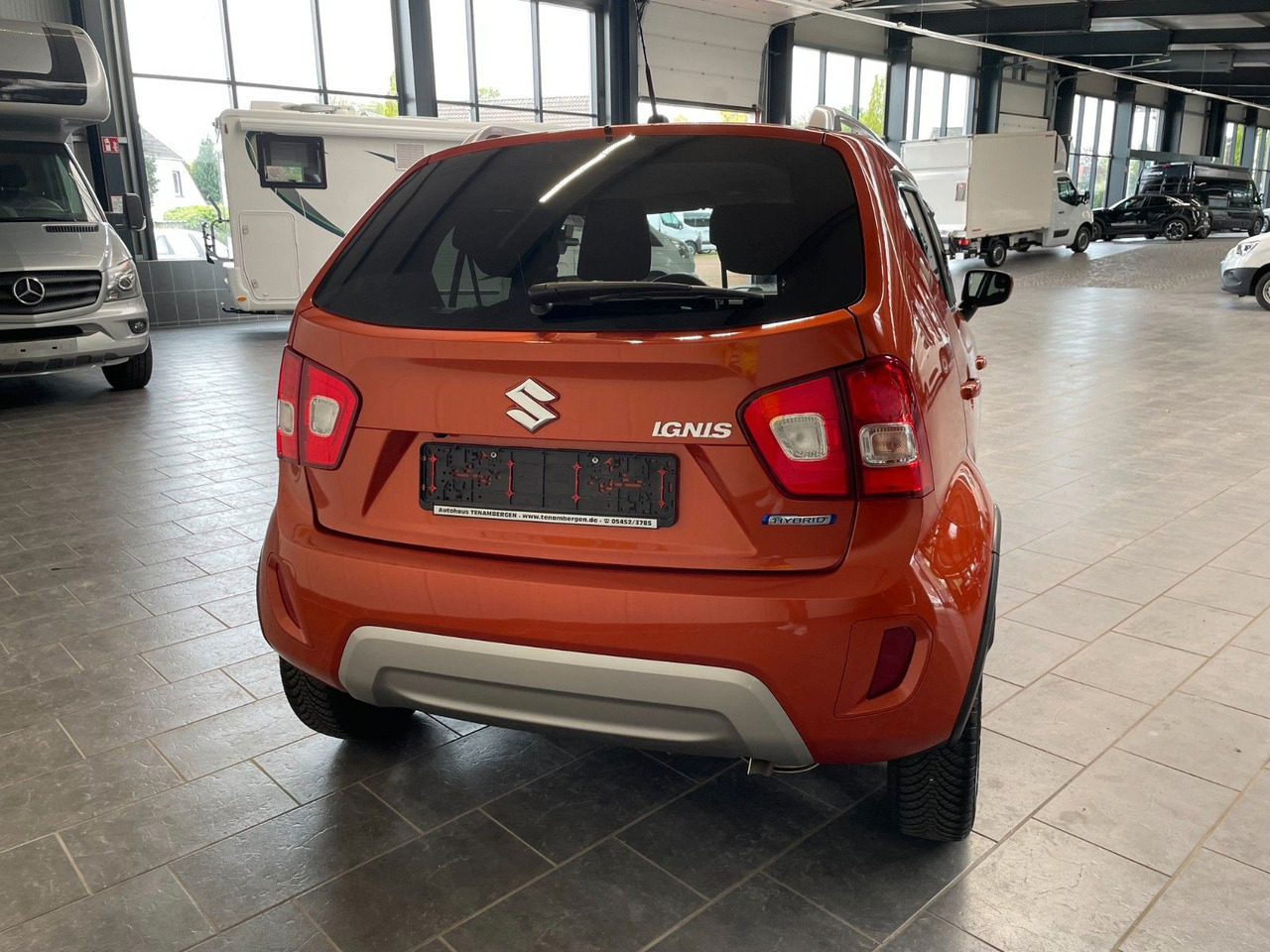 Suzuki Ignis 1.2 Comfort /Hybrid/Automatik/DAB/Navi - سيارة: صورة 4 Suzuki Ignis 1.2 Comfort /Hybrid/Automatik/DAB/Navi - سيارة: صورة 4