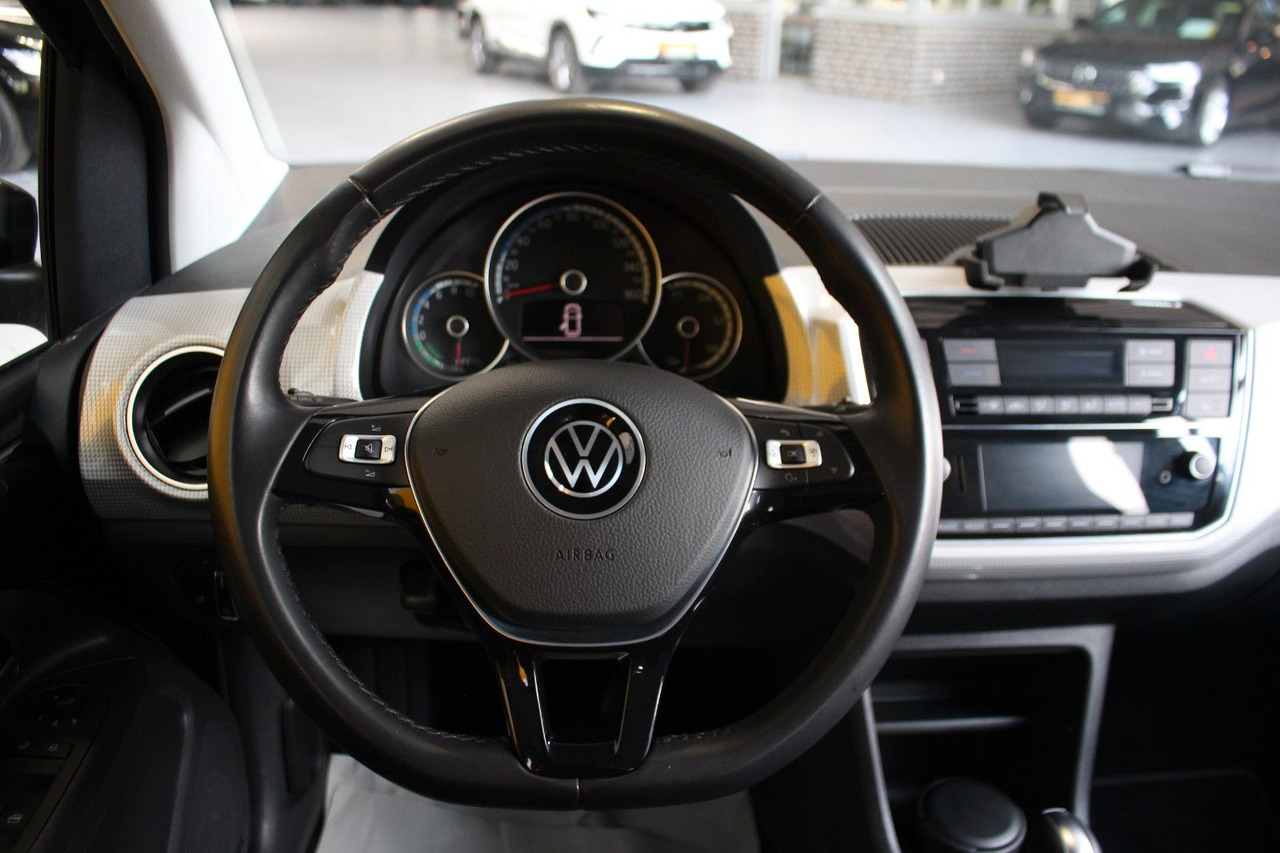 سيارة Volkswagen up! e-up! Max Kamera Sitzheizung DAB+: صورة 10