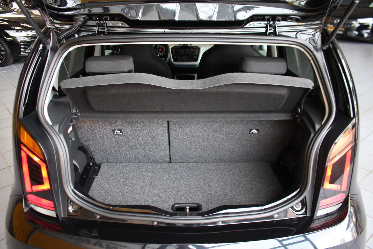 سيارة Volkswagen up! e-up! Max Kamera Sitzheizung DAB+: صورة 17