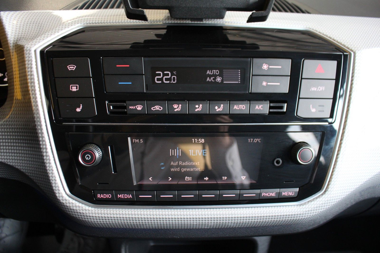 سيارة Volkswagen up! e-up! Max Kamera Sitzheizung DAB+: صورة 13