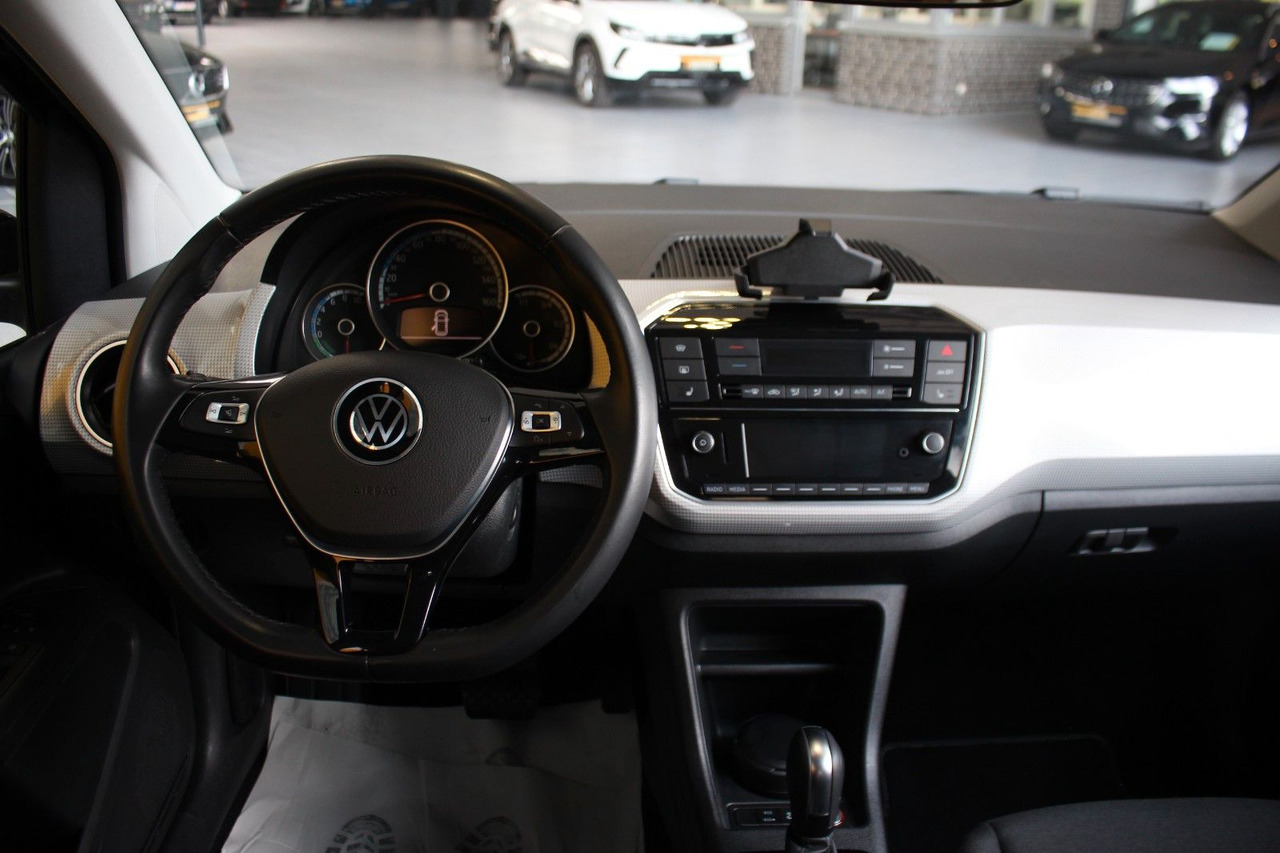 سيارة Volkswagen up! e-up! Max Kamera Sitzheizung DAB+: صورة 9