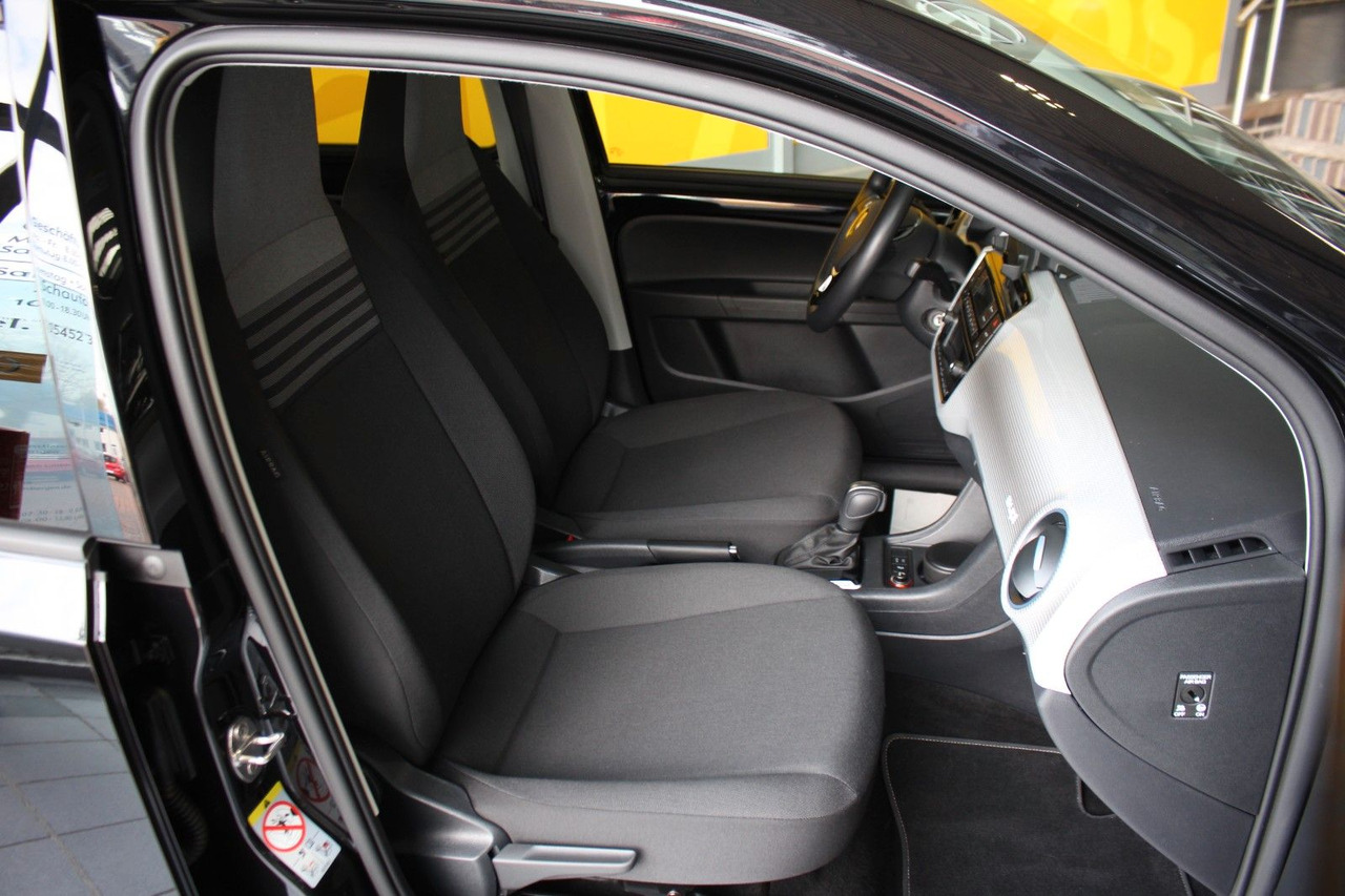 سيارة Volkswagen up! e-up! Max Kamera Sitzheizung DAB+: صورة 7