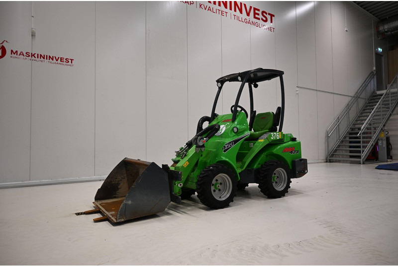 Avant 423 - اللودر بعجل: صورة 2 Avant 423 - اللودر بعجل: صورة 2