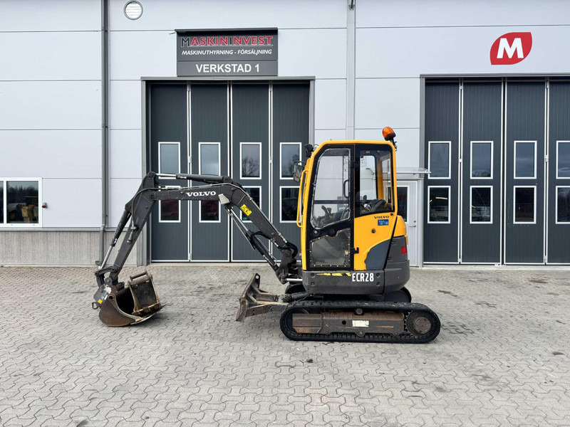 Volvo ECR28 - حفارة مُصَّغرة: صورة 1 Volvo ECR28 - حفارة مُصَّغرة: صورة 1
